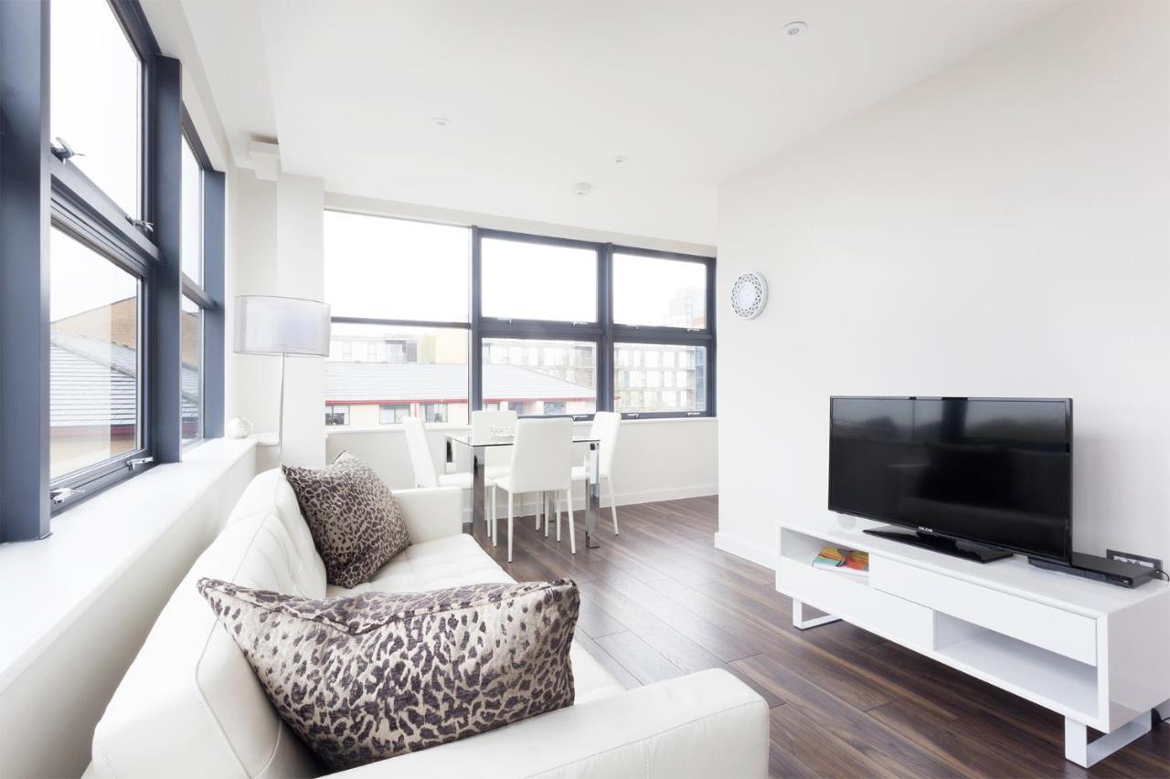 City Stay Apartments - Centro Милтон-Кейнс Экстерьер фото